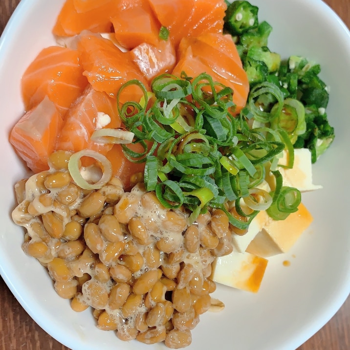 簡単!!サーモんねばねば丼